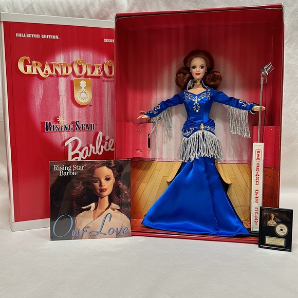 Rising Star Barbie - Picture 6 of 11